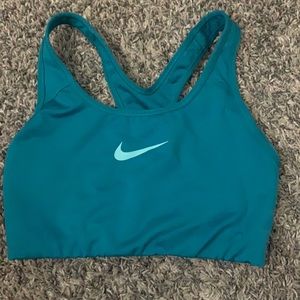 Women’s Nike Sportsbra